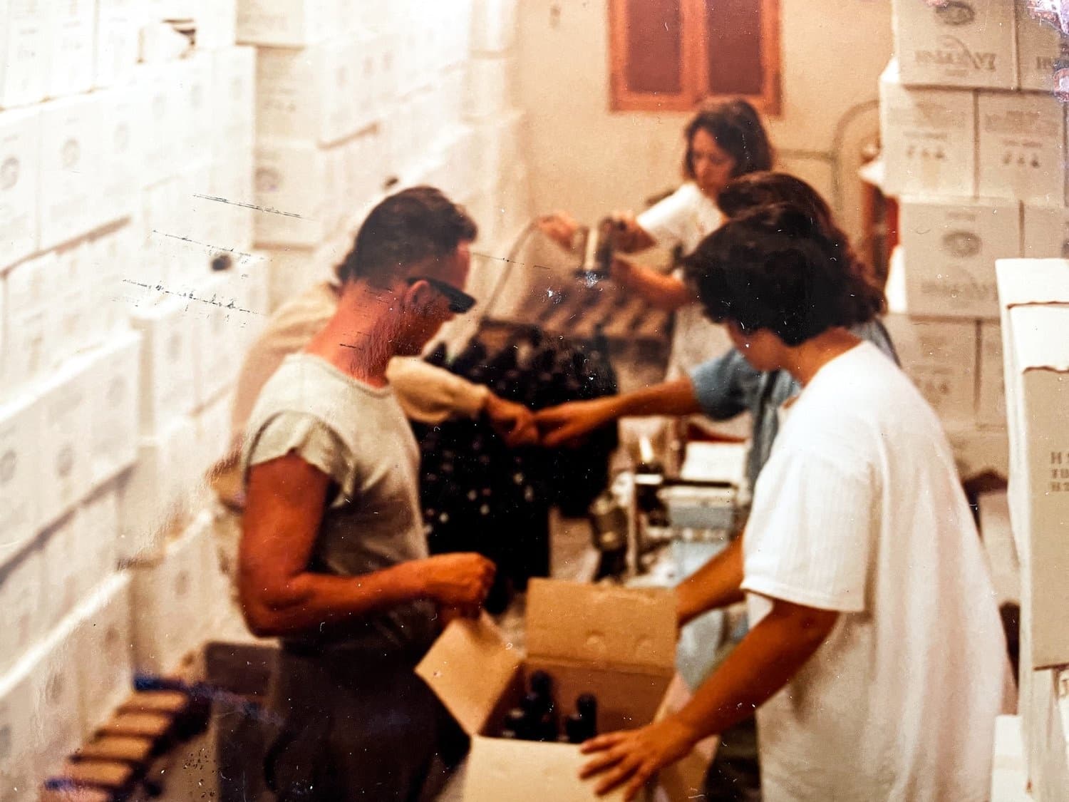 Fixed aspect ratio spacer